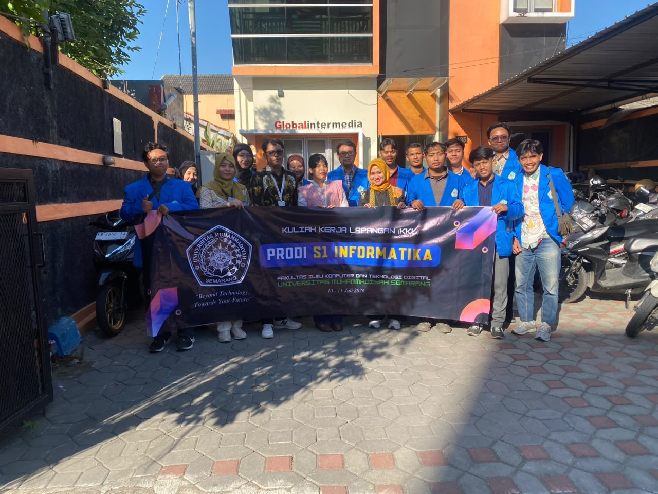 Mahasiswa Universitas Muhammadiyah Semarang Kunjungi Global Intermedia, Kenali Dunia Industri Teknologi Secara Langsung